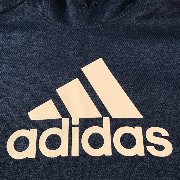 Men’s Adidas Team Issue Badge Fleece Pullover Hoodie Sweatshirt Size Large - Picture 2 of 7